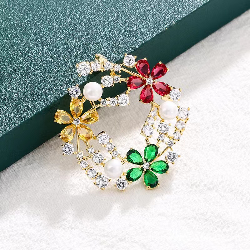 Women'S Accessories Manufacturers - Broche design en zircon populaire, exquise