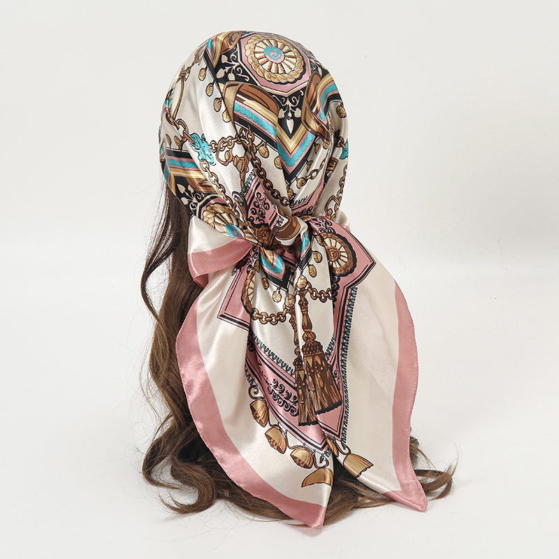 Foulard carré en satin pour fe - Women Accessories Chain avis et prix
