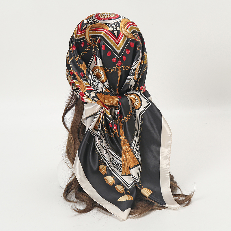 Foulard carré en satin pour fe - Women Accessories Chain avis et prix
