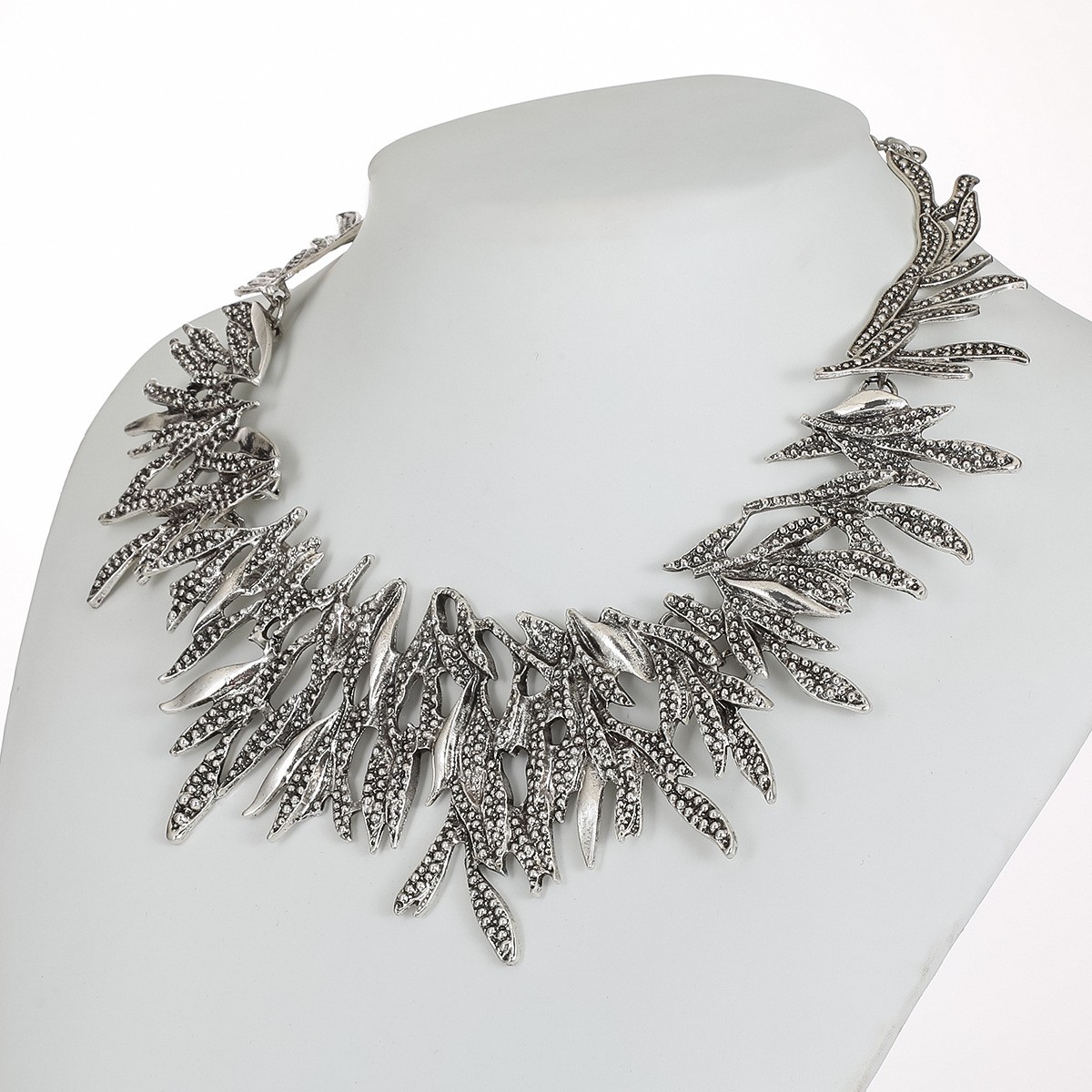 Collier ras du cou au design r - Women'S Accessories Manufacturers avis et prix