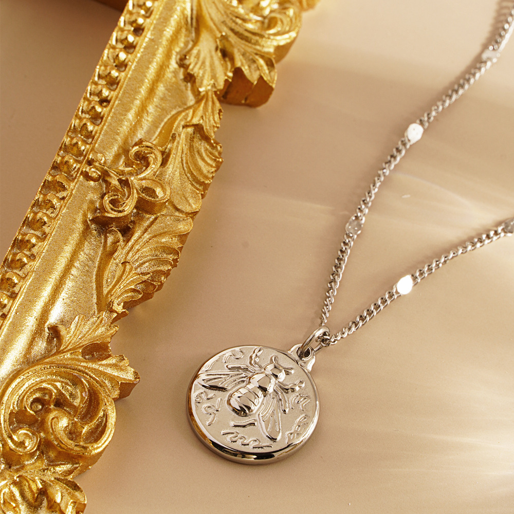 Collier pendentif délicat en a - Coin Necklace Delicate avis et prix