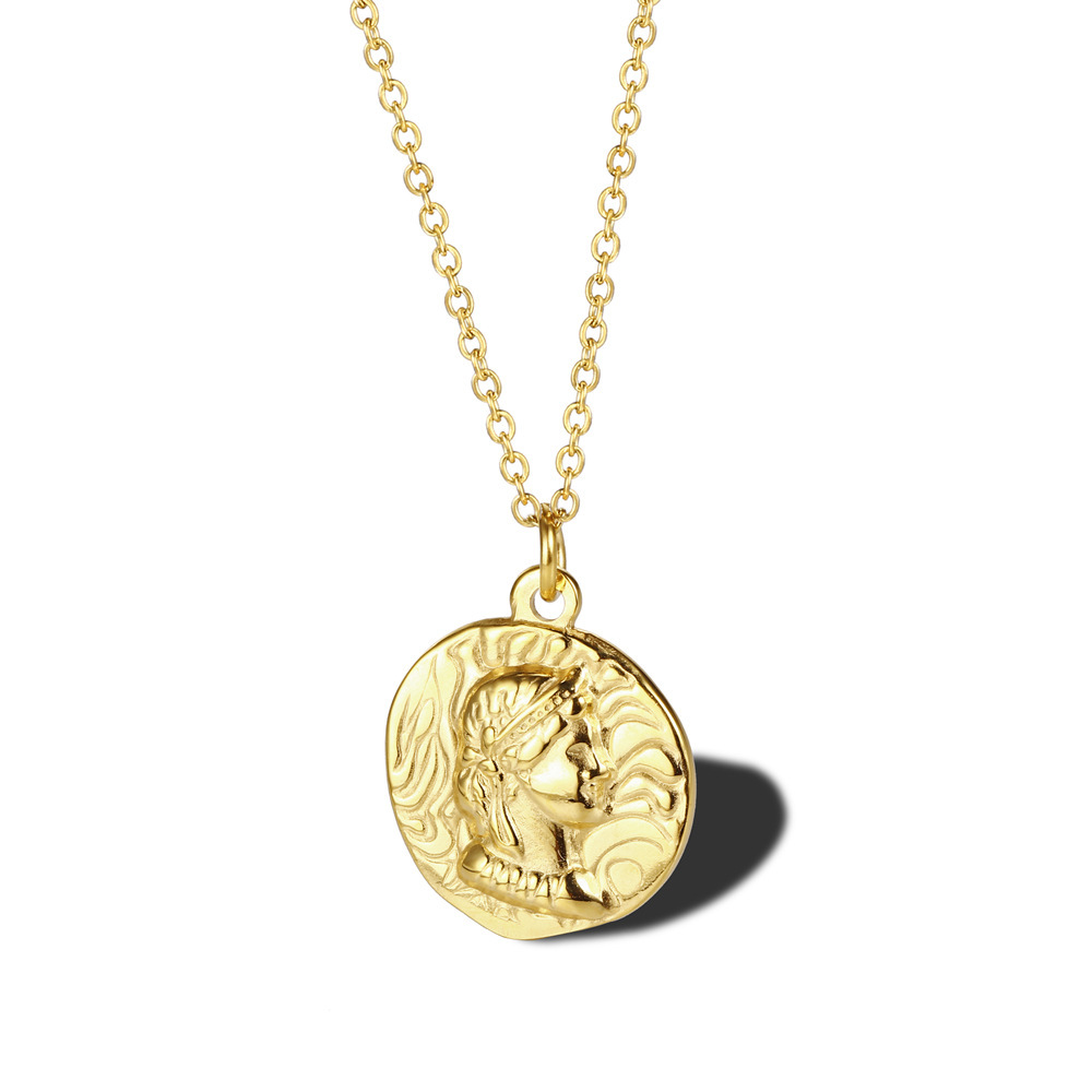 Chaîne de Portrait de la reine - Coin Necklace Delicate avis et prix